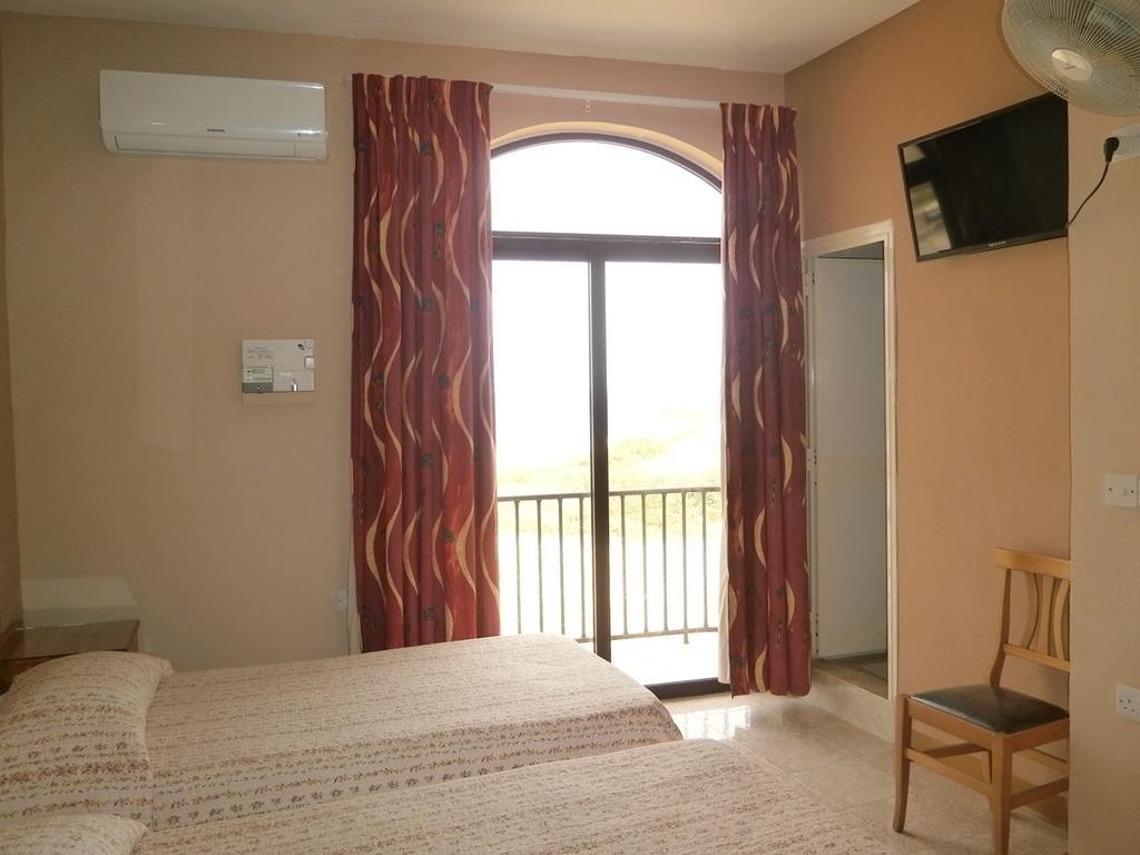 Sunset Seaview Accommodation Marsalforn Exterior foto